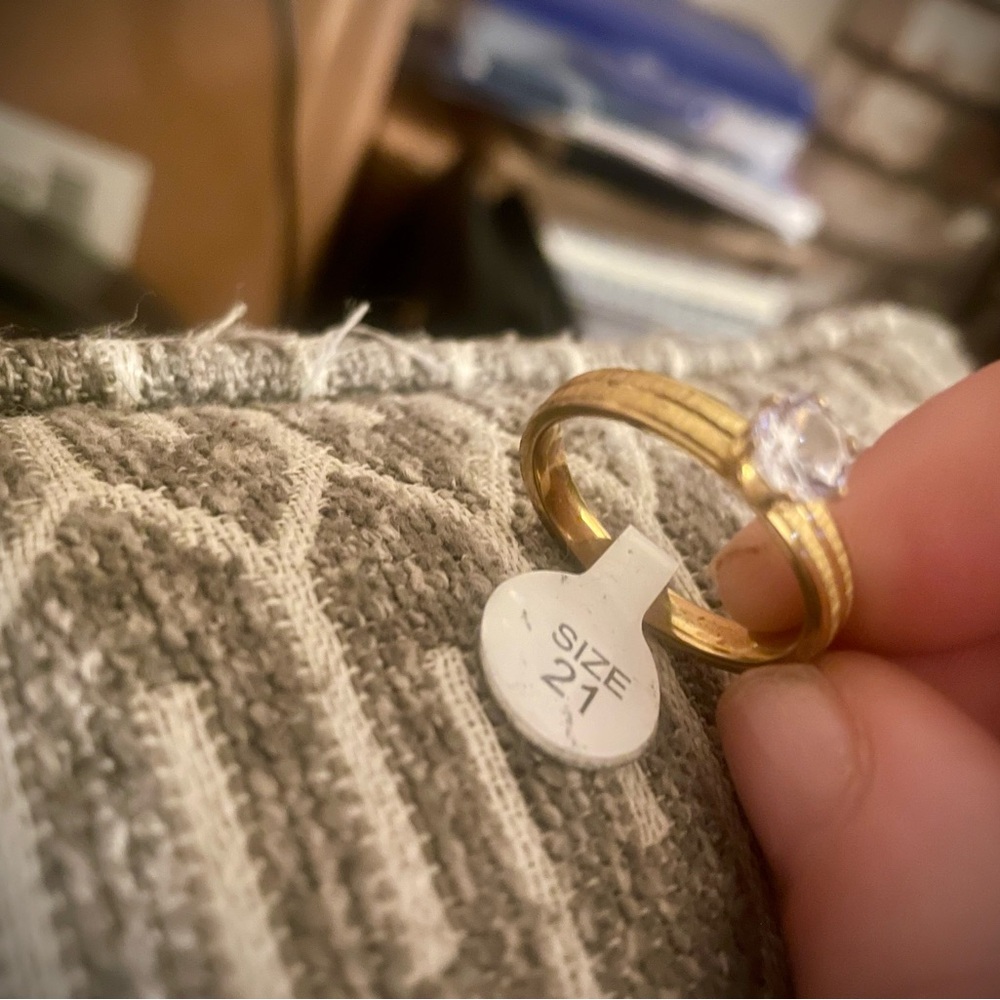 Women's Gold Diamond Solitaire Ring